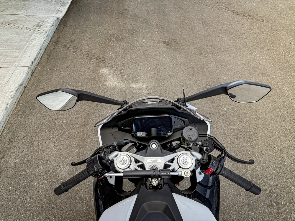 2026 Cfmoto 675ss alt