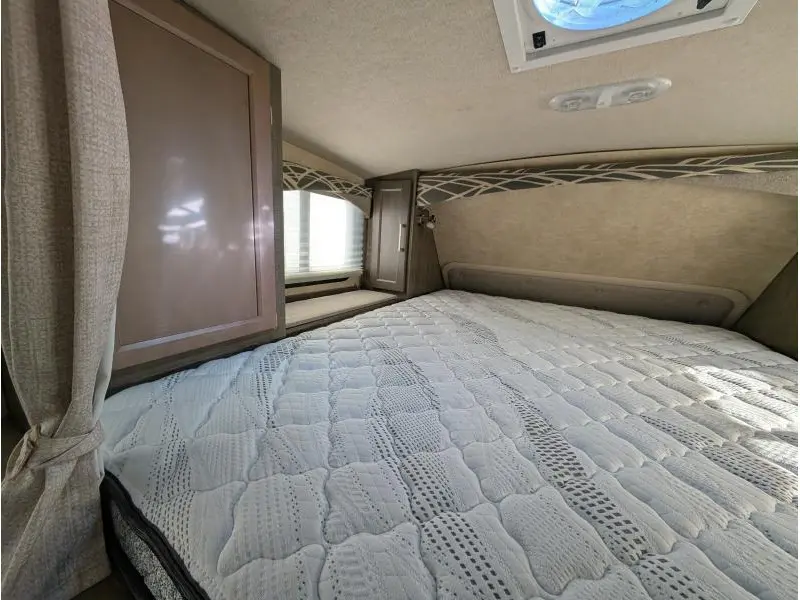 Bigfoot rv Bigfoot 2021