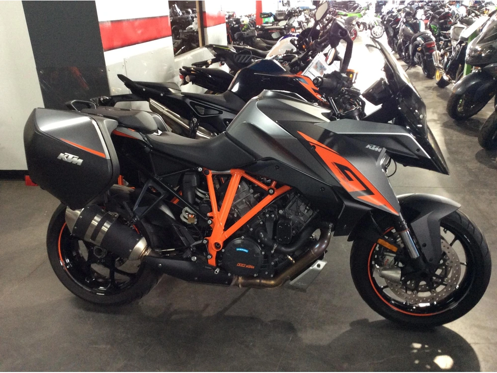Ktm Superduke1290gt 2016 alt