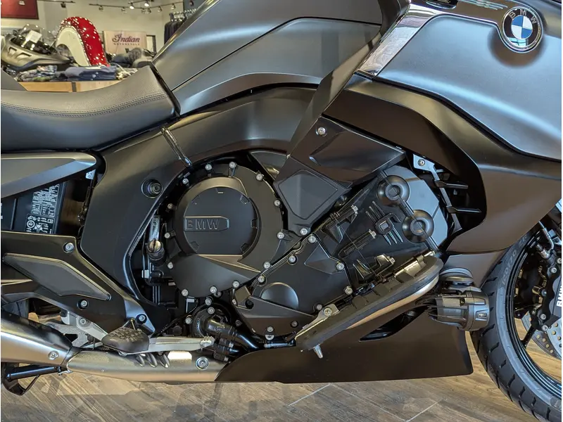 2026 BMW K 1600 Grand America // Mineral Grey Metallic Matte thumbnail 6