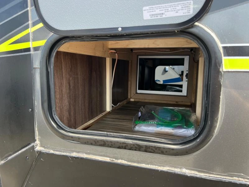 Travel Lite Falcon 22rk 2019 alt