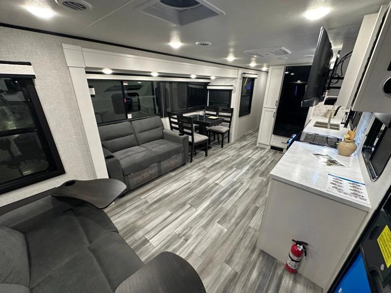 Jayco Jay Feather 29rl 2027 alt