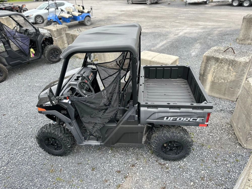 2025 Cfmoto Uforce 600 alt