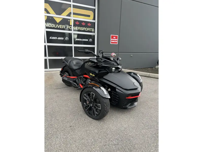 2024 Can-Am F3-S (SE6) thumbnail 2