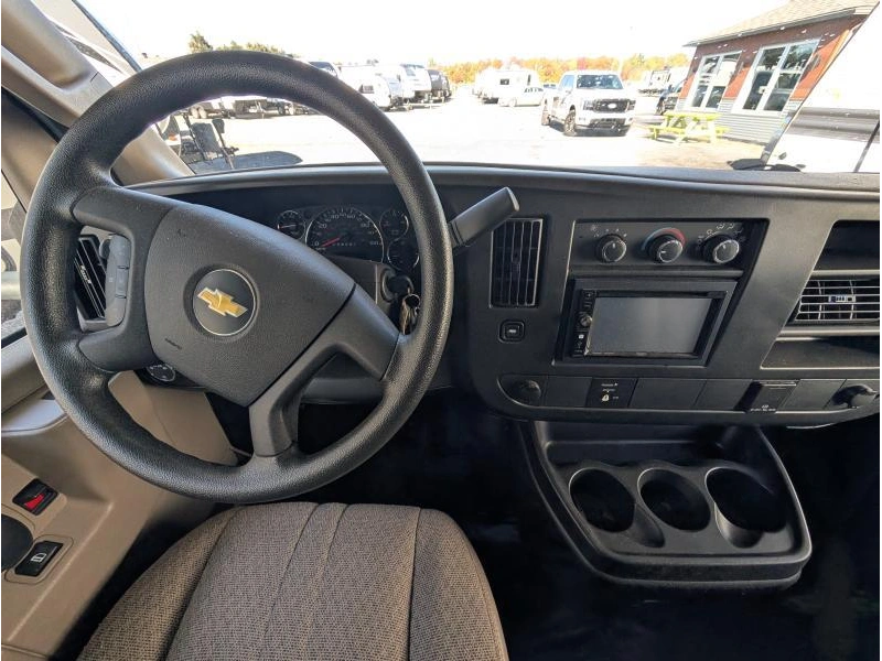 Coachmen Freelander 27qb 2018 alt