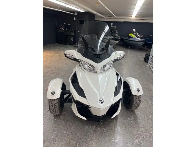 2018 Can-Am RT BLANC PERLÉ thumbnail 3