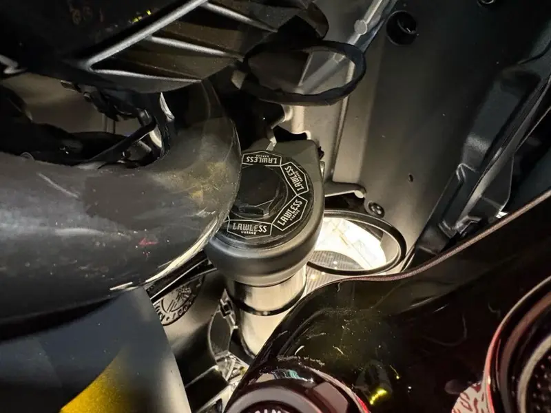 2026 Indian Motorcycle Challenger Dark Horse + 112 & Audio Package thumbnail 11