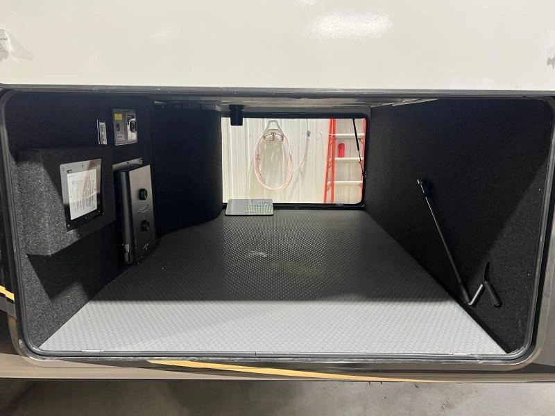 Keystone Rv Montana 3231ck 2025 alt