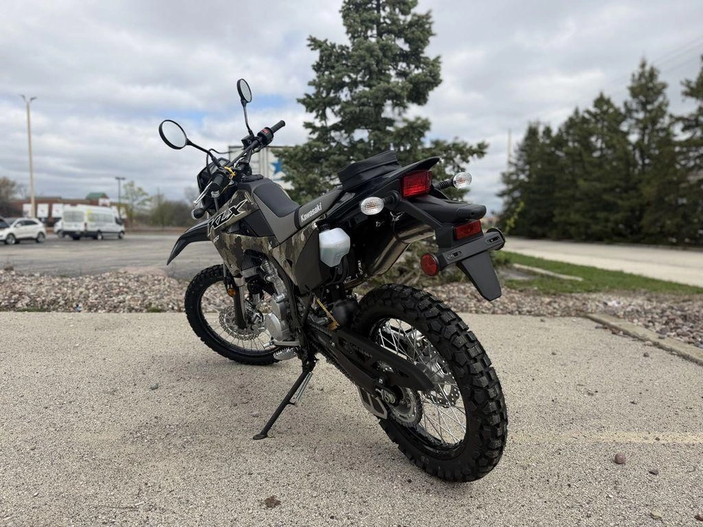 2026 Kawasaki Klx®300 Cypher Camo Beige alt