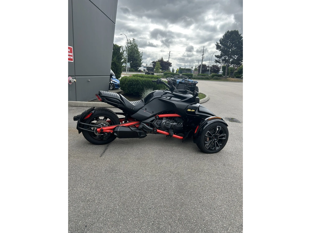 2024 Can-am F3-s (se6) alt