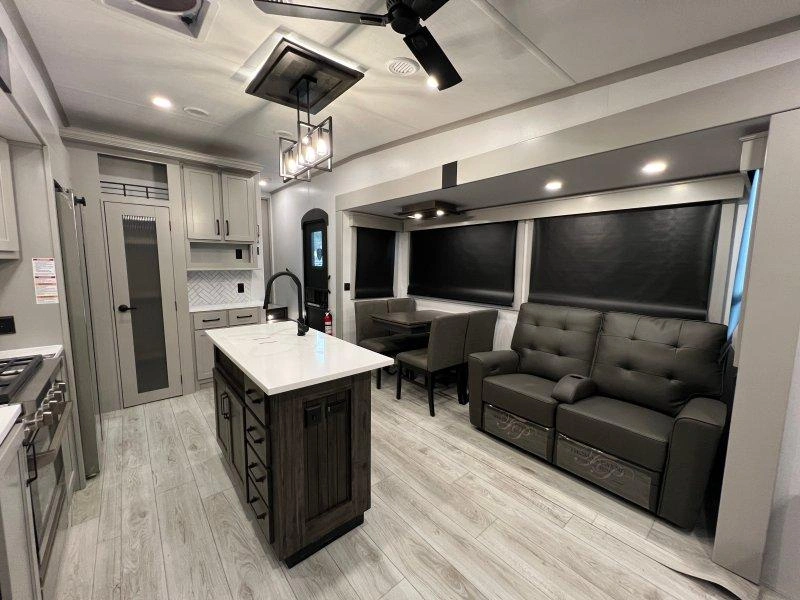 Keystone Rv Montana 295rl 2025 alt