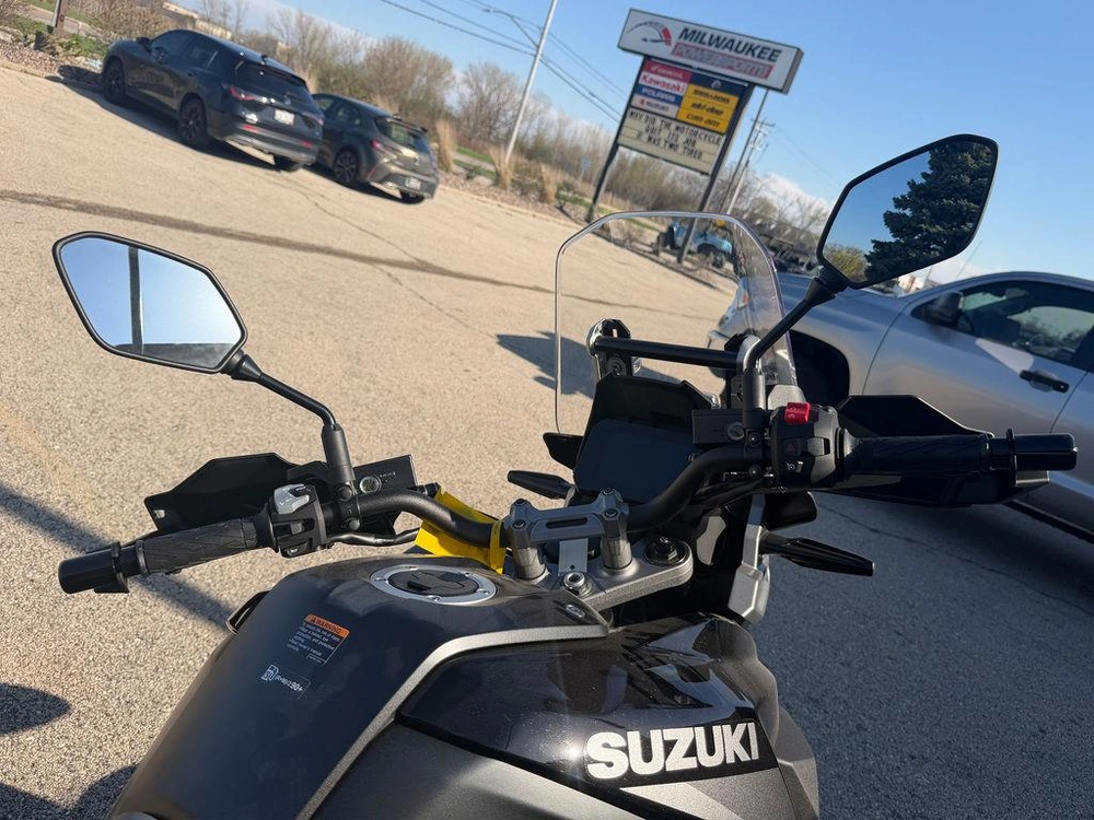 2026 Suzuki V-strom 1050 alt