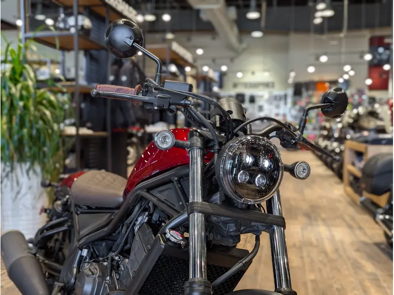 2023 Honda Rebel 300 // Candy Diesel Red thumbnail 3