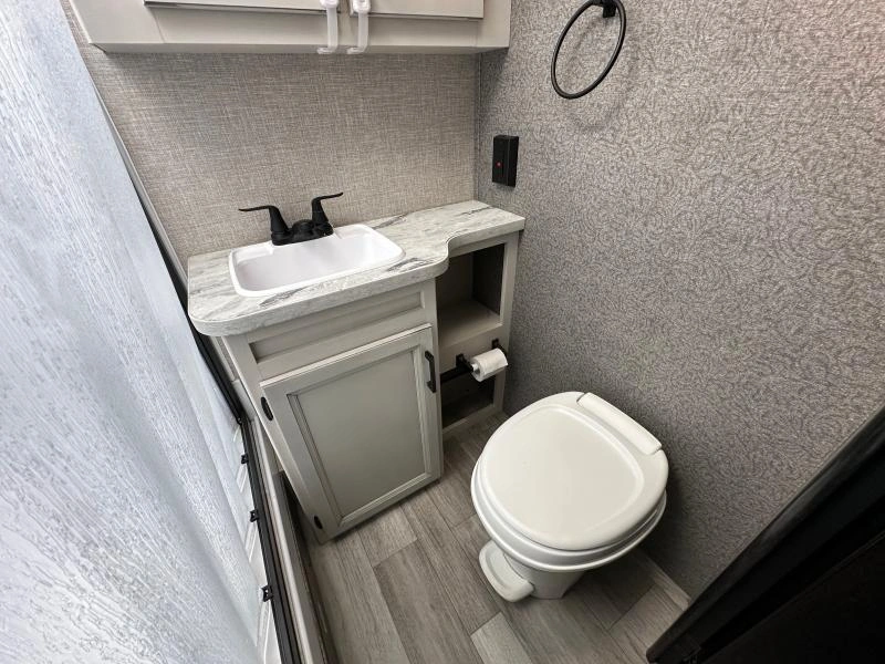 Jayco Jay Feather 171bh 2022 alt