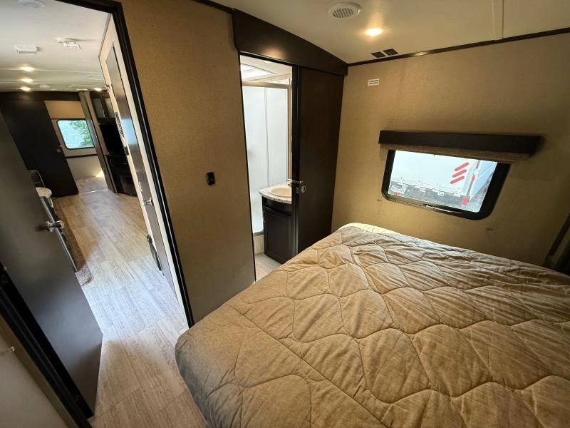 Grand Design Imagine 3150bh 2017 alt