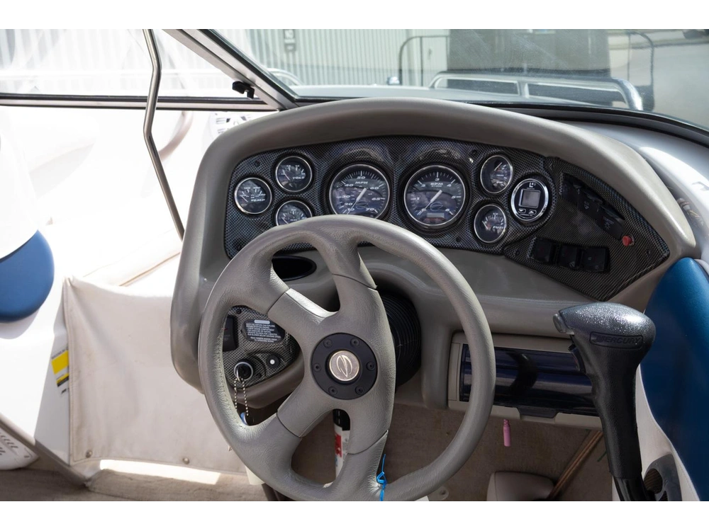 2003 Crownline 192 alt