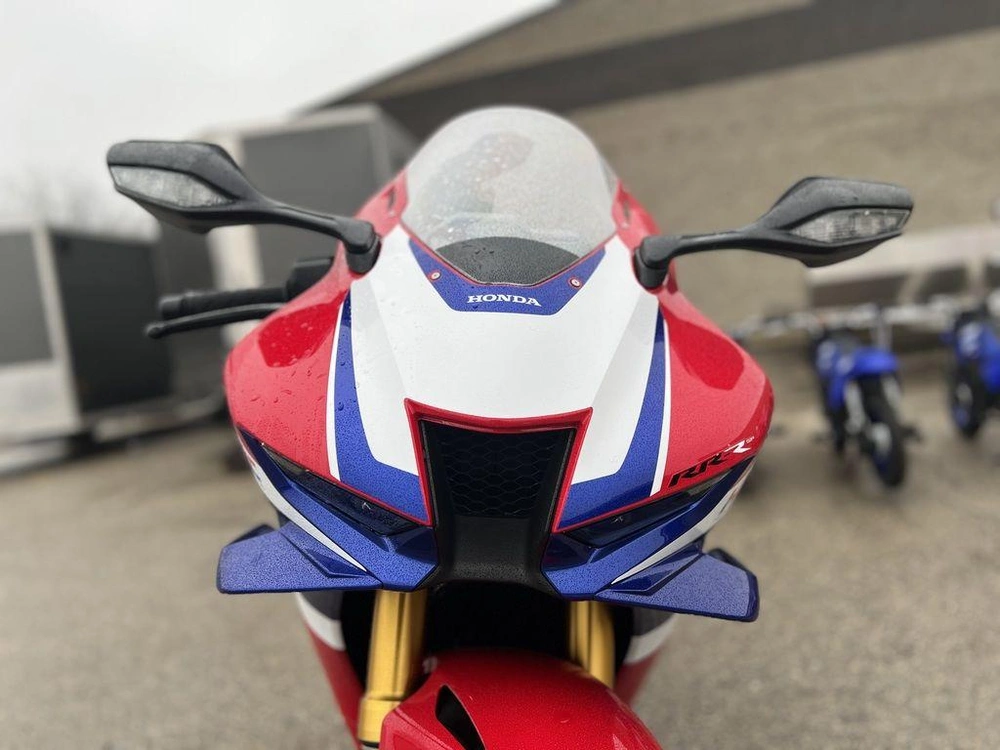 2026 Honda Cbr1000rr-r Fireblade Sp alt