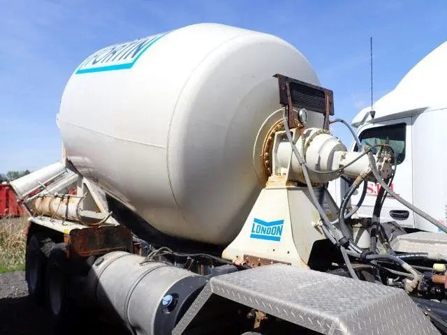 Kenworth T880 2023
