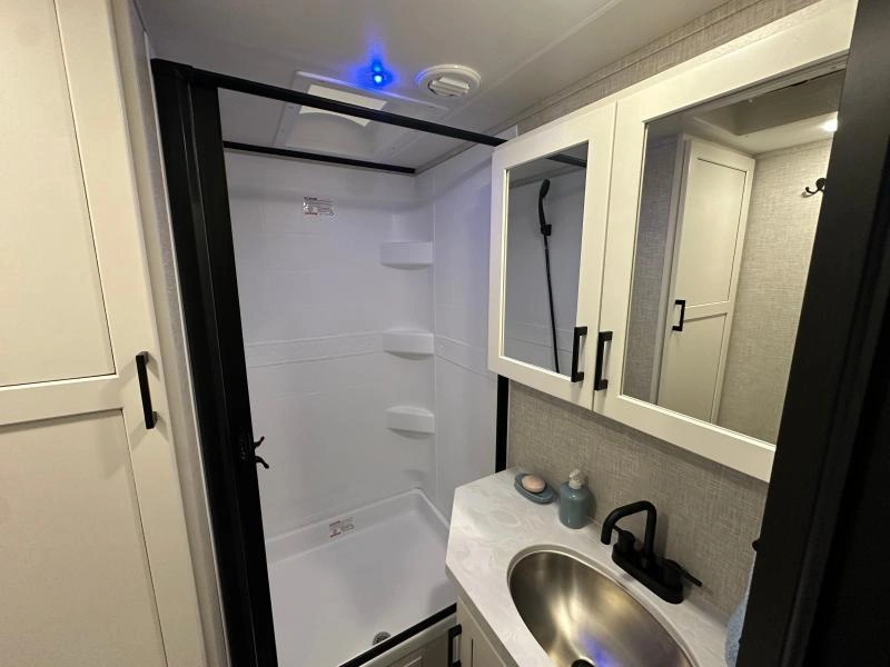 Jayco Jay Feather 29rl 2027 alt
