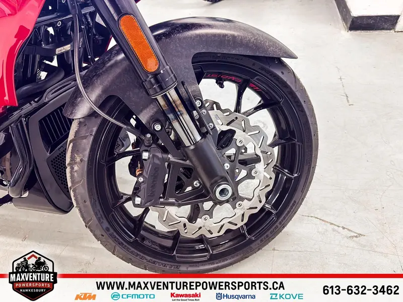 2025 Harley-Davidson ROAD GLIDE CVO ST thumbnail 18