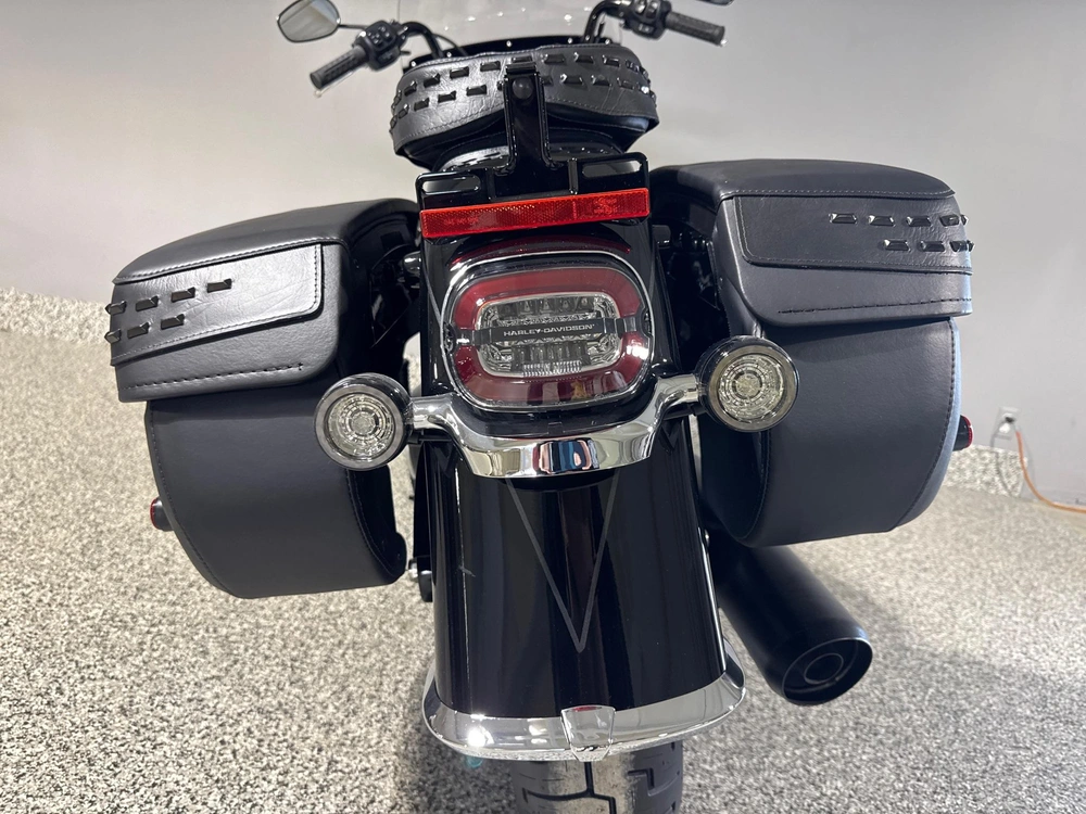 2026 Harley-davidson Cruiser Flhc - Heritage Classic alt