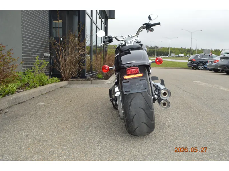2024 Harley-Davidson FLFBS FAT BOY 114 thumbnail 4