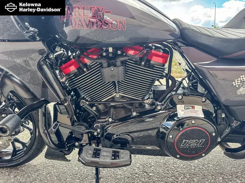 2026 Harley-Davidson FLTRXSTSE - CVO™ Road Glide® ST thumbnail 24