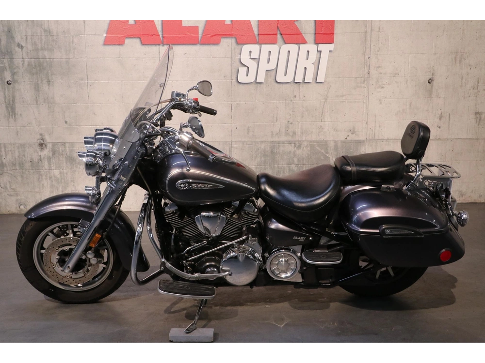 Yamaha Roadstar Silverado S 2015 alt
