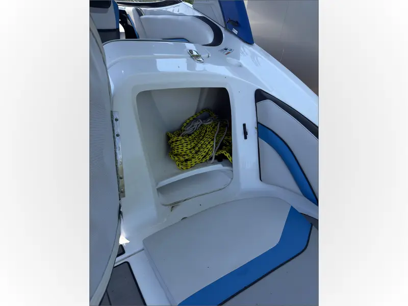 2019 Yamaha 242X thumbnail 23
