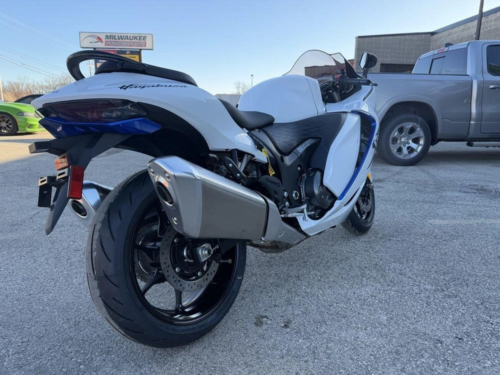 2026 Suzuki Hayabusa alt
