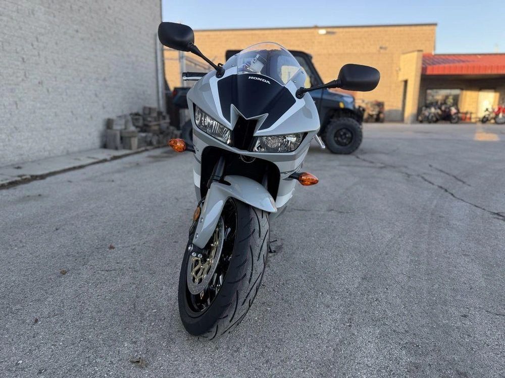 2026 Honda Cbr600rr alt