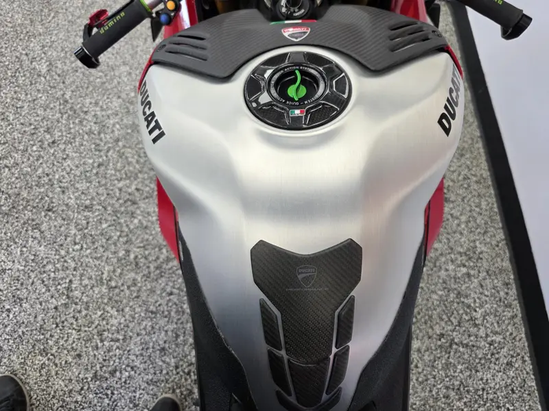 2019 Ducati PANIGALE V4R ! 237 HP ! thumbnail 13