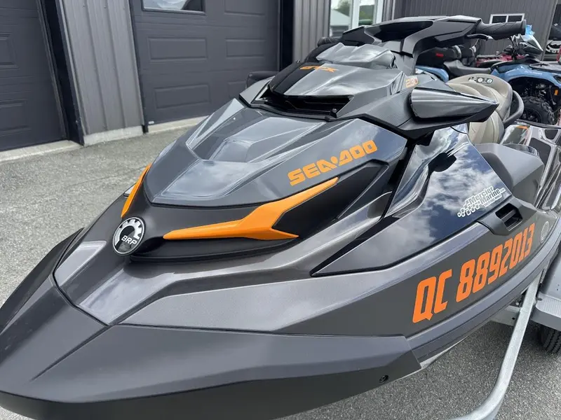 2023 Sea-Doo GTX 230 AUDIO thumbnail 4