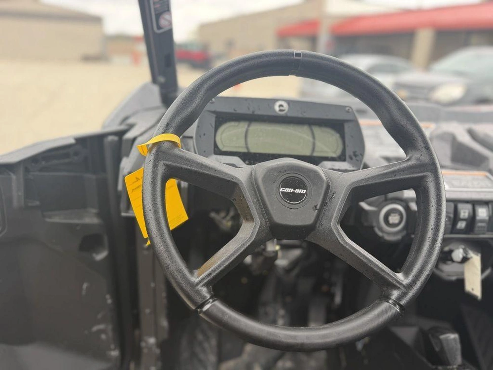 2026 Can-am Commander Xt 1000r alt