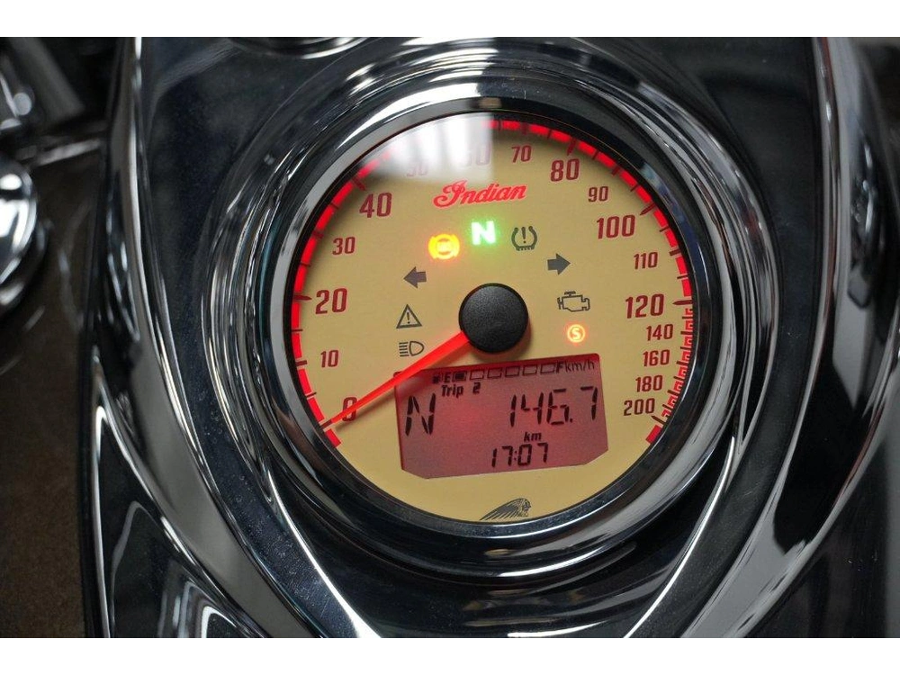 Indian Motorcycle Springfield 2024 alt