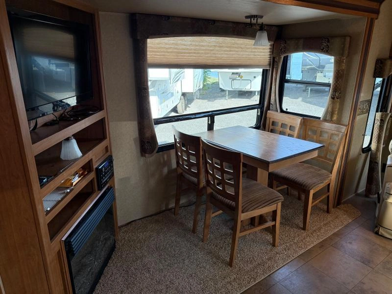 Crossroads Cruiser 30es 2012 alt