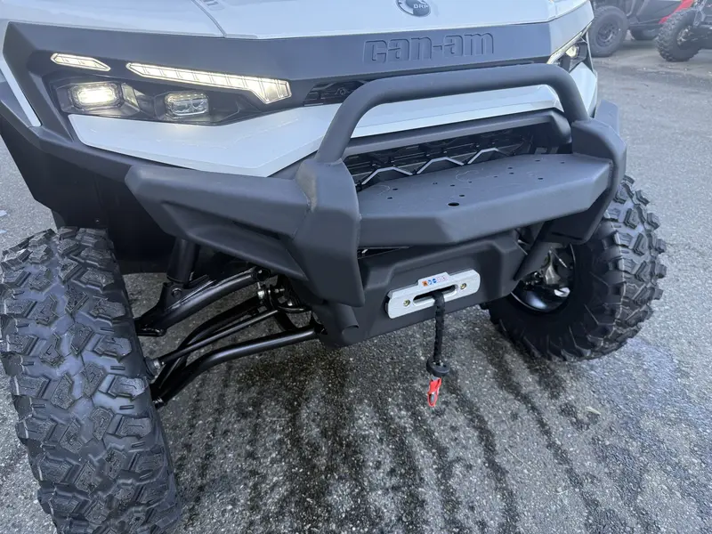 2026 Can-Am DEFENDER MAX LIMITED CAB HD11 thumbnail 14