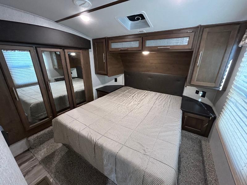 2019 Keystone RV Cougar thumbnail 22