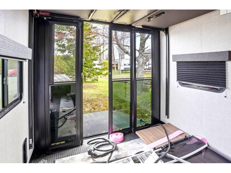 Jayco Seismic 359 2023 alt