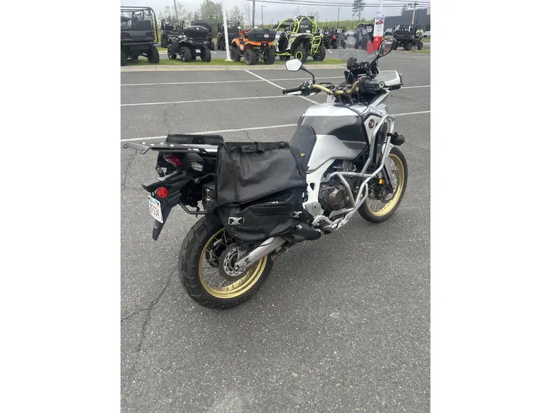 2019 Honda Africa Twin thumbnail 6