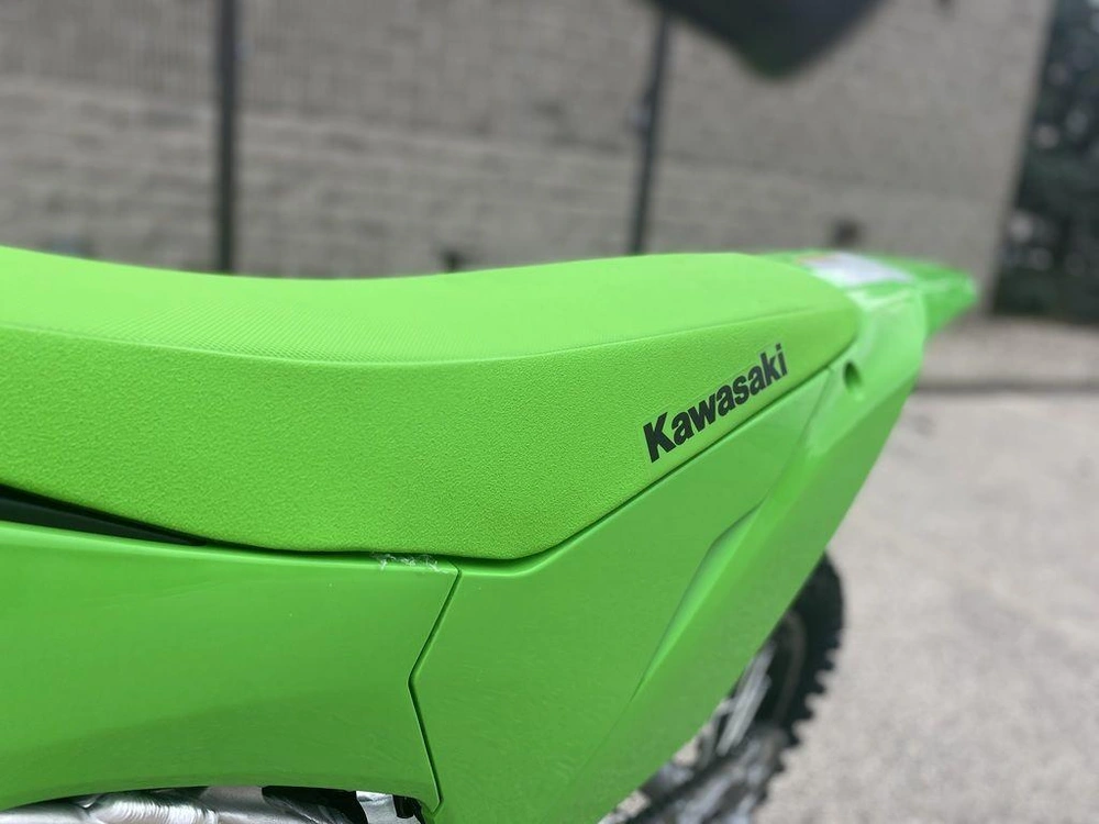 2026 Kawasaki Kx™450 alt