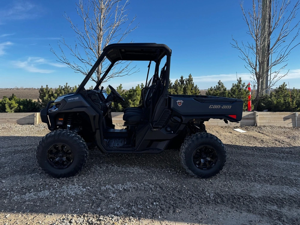 2026 Can-am Defender Xt Hd11 With 10.25" alt