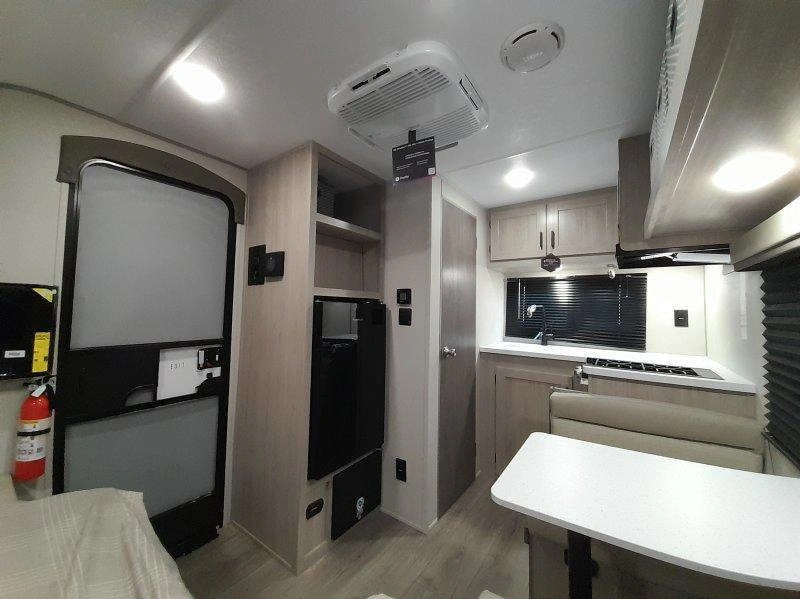 2026 Coachmen Catalina 134rkx alt