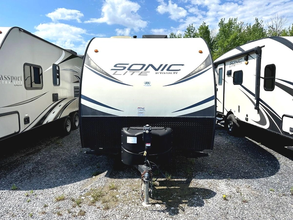 2018 Venture Rv Sonic Lite 167vms alt