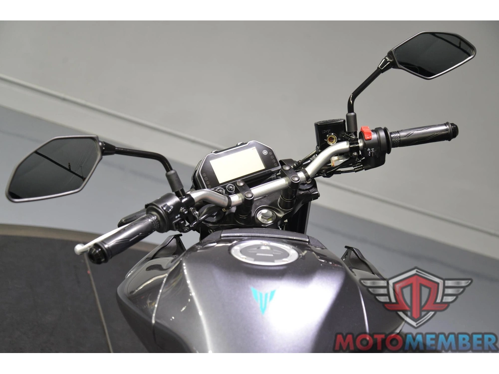 2024 Yamaha Mt-03 alt