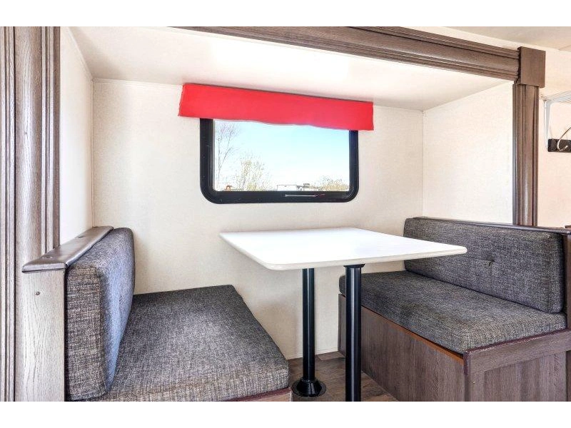 2019 Forest River Wildwood 200rk alt