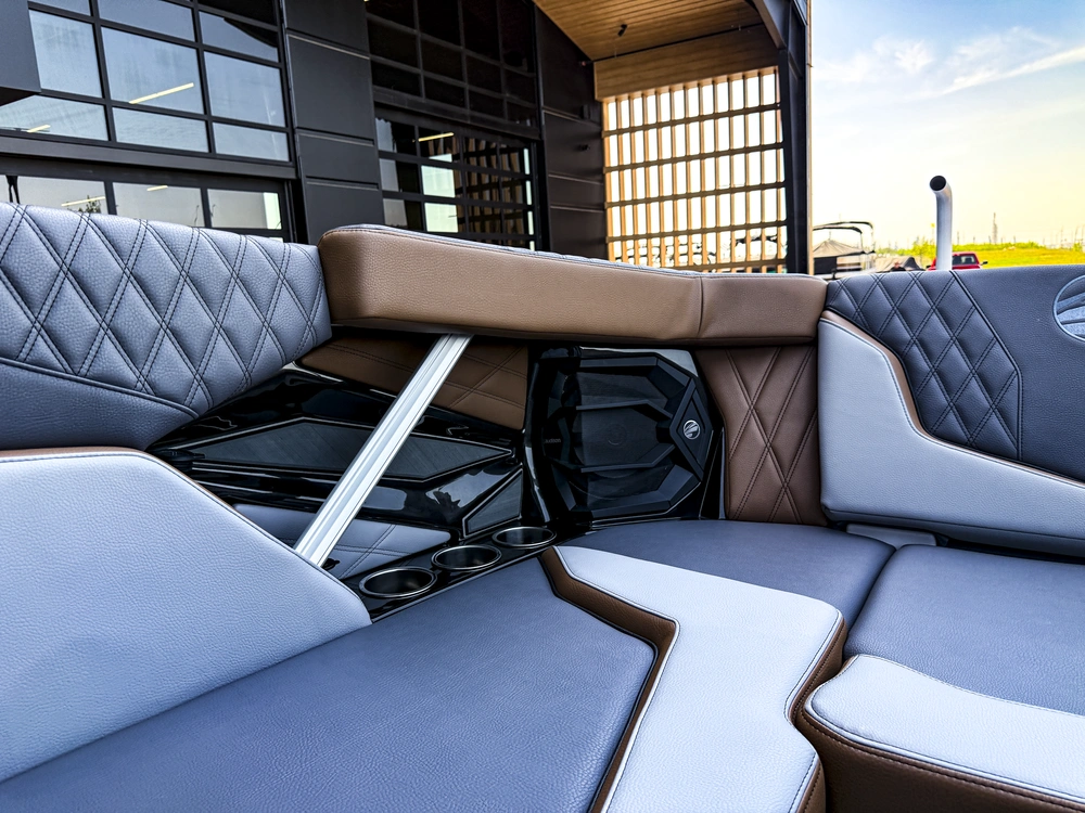 2026 Tige Boats 24rzx alt