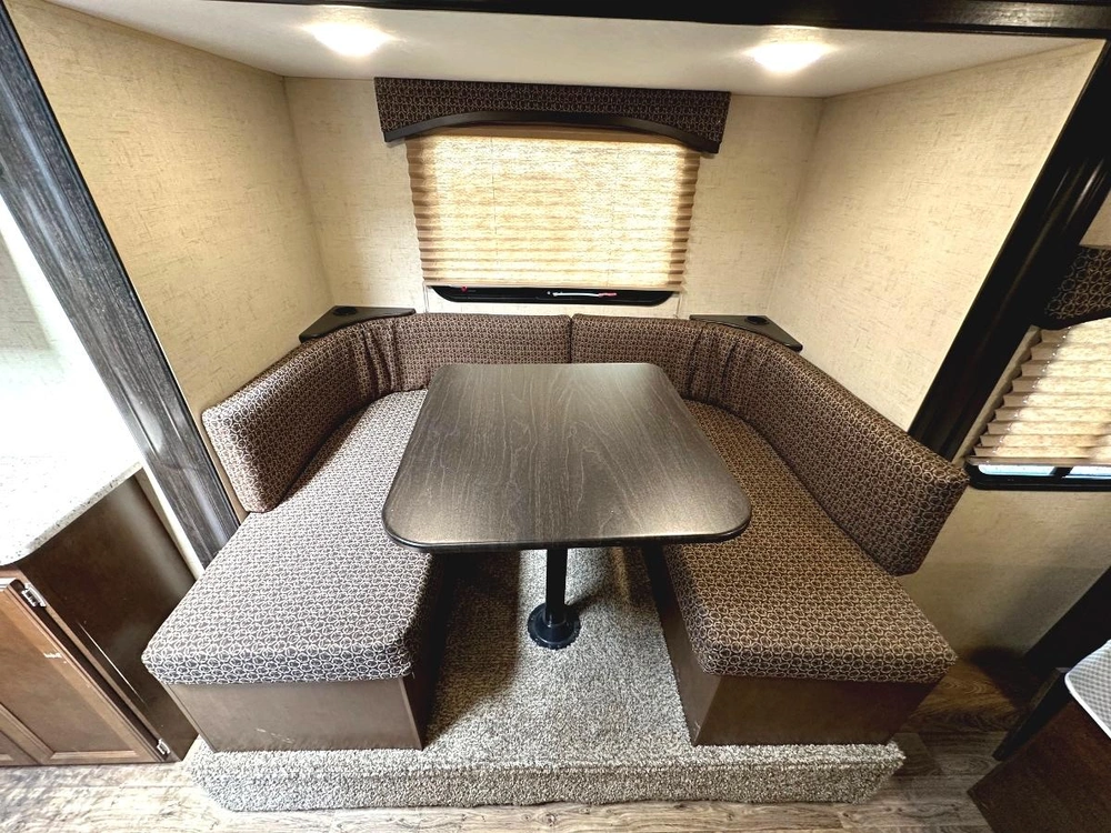 2018 Venture Rv Sonic Lite 167vms alt