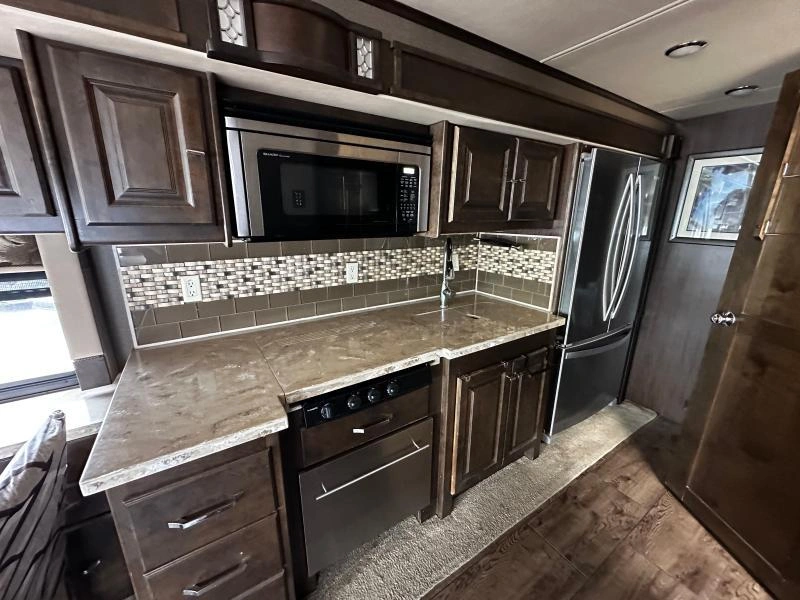 Tiffin Motorhomes Allegro 34pa 2018 alt