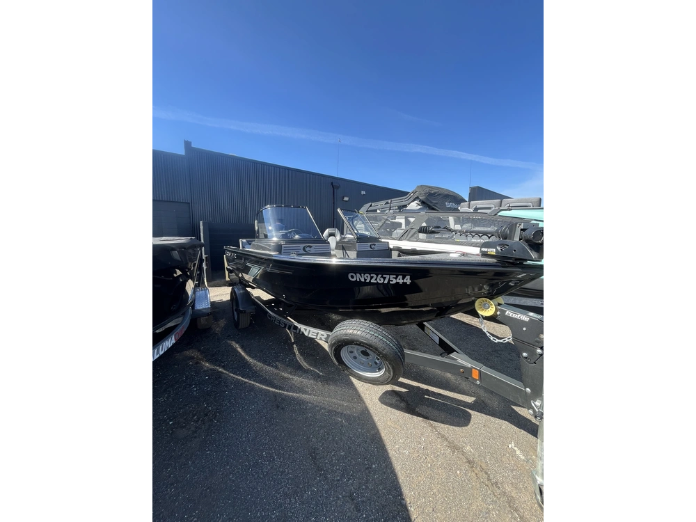 2023 Crestliner Fish Hawk Wt Js alt